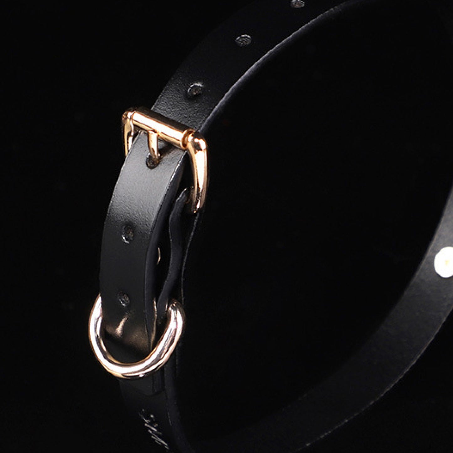 Simple Black Collar