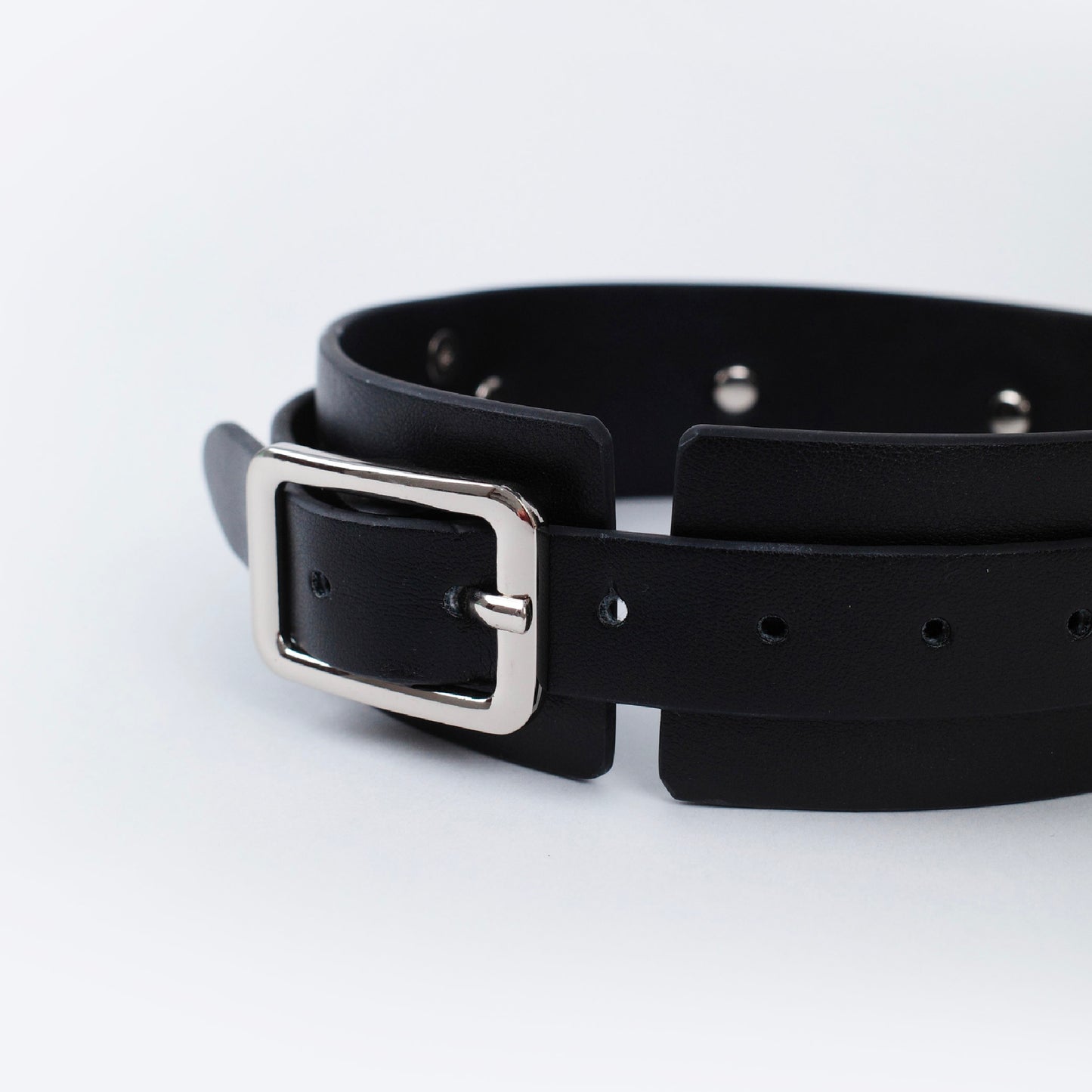 Heartbound Leather Collar
