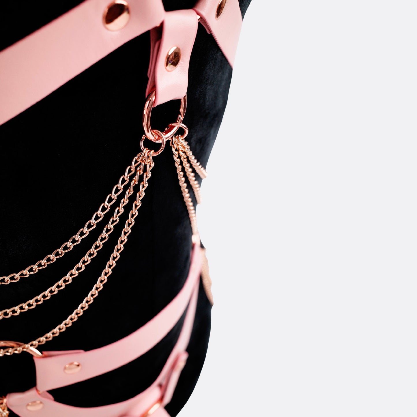 Pink Vice Chain Harness Set
